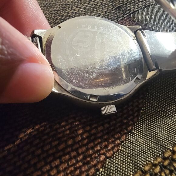 Fossil Big Tic Watch, Blue Face Steel Strap, JR-7860, Y2k, Untested - Picture 11 of 11